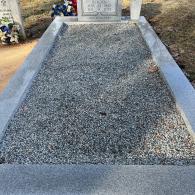 2ft Headstone with single wall